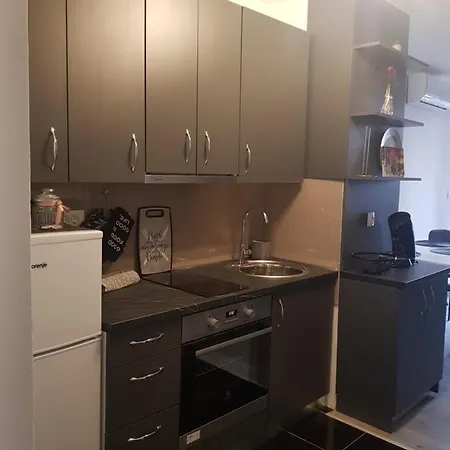 Apartman Totani * פולה