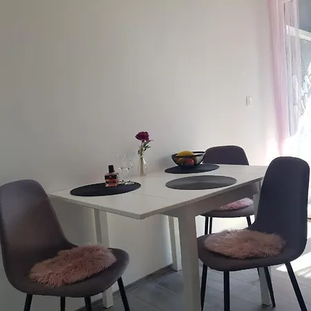 Apartman Totani Apartment *