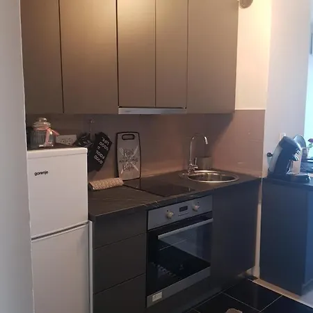 דירה Apartman Totani *